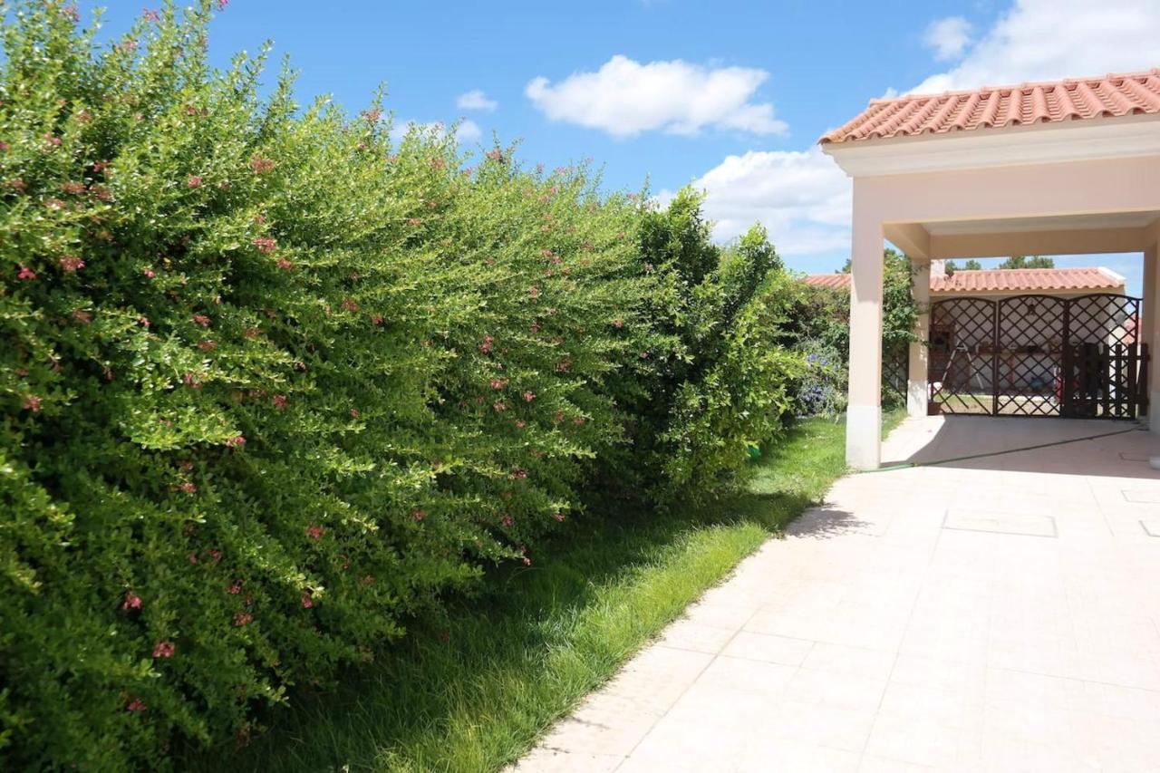 Spacious House In Aldeia Dos Pinheiros With Pool Azeitao Kültér fotó